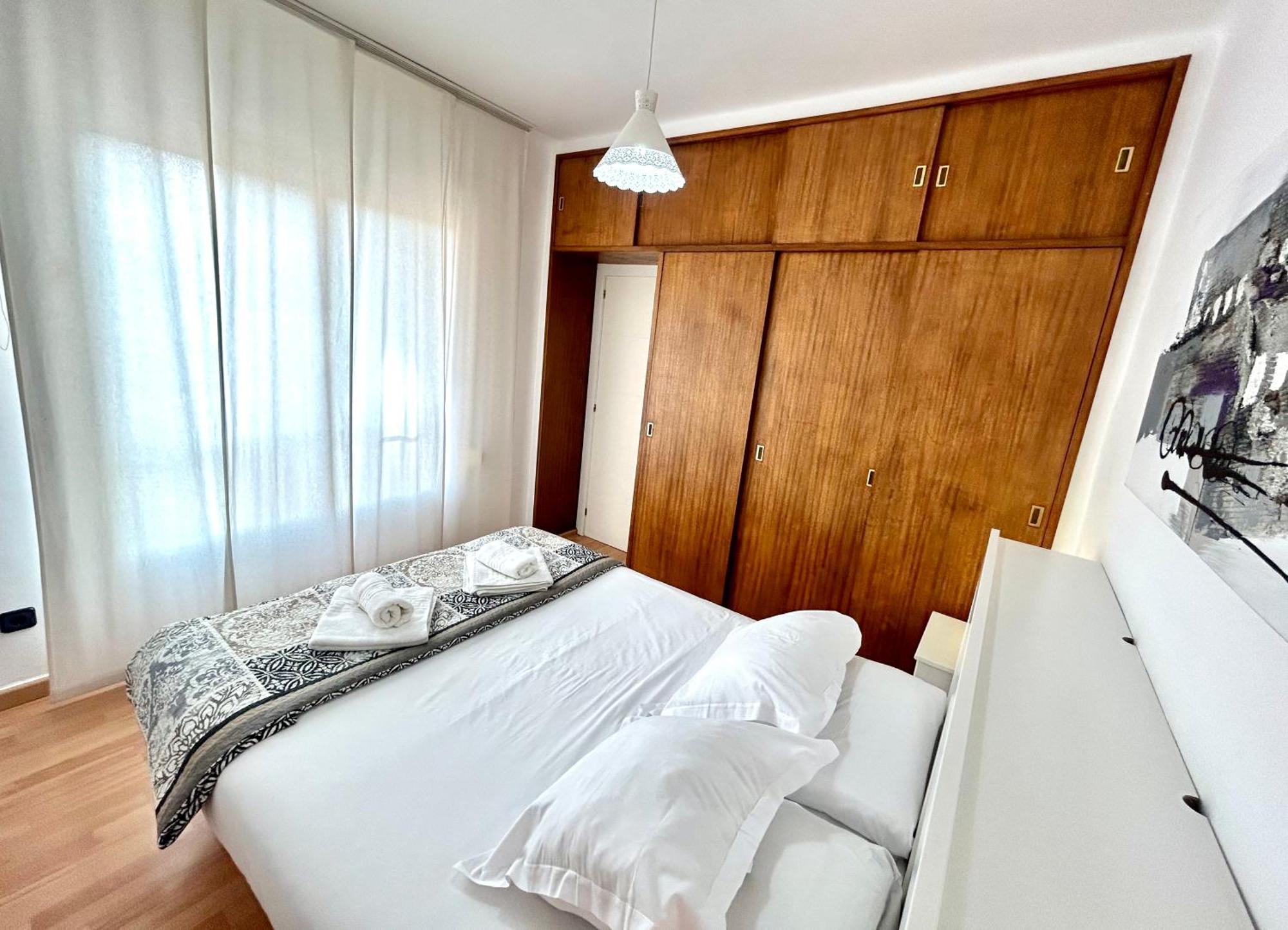 Apartment carrer d'Olesa Barcelone Extérieur photo