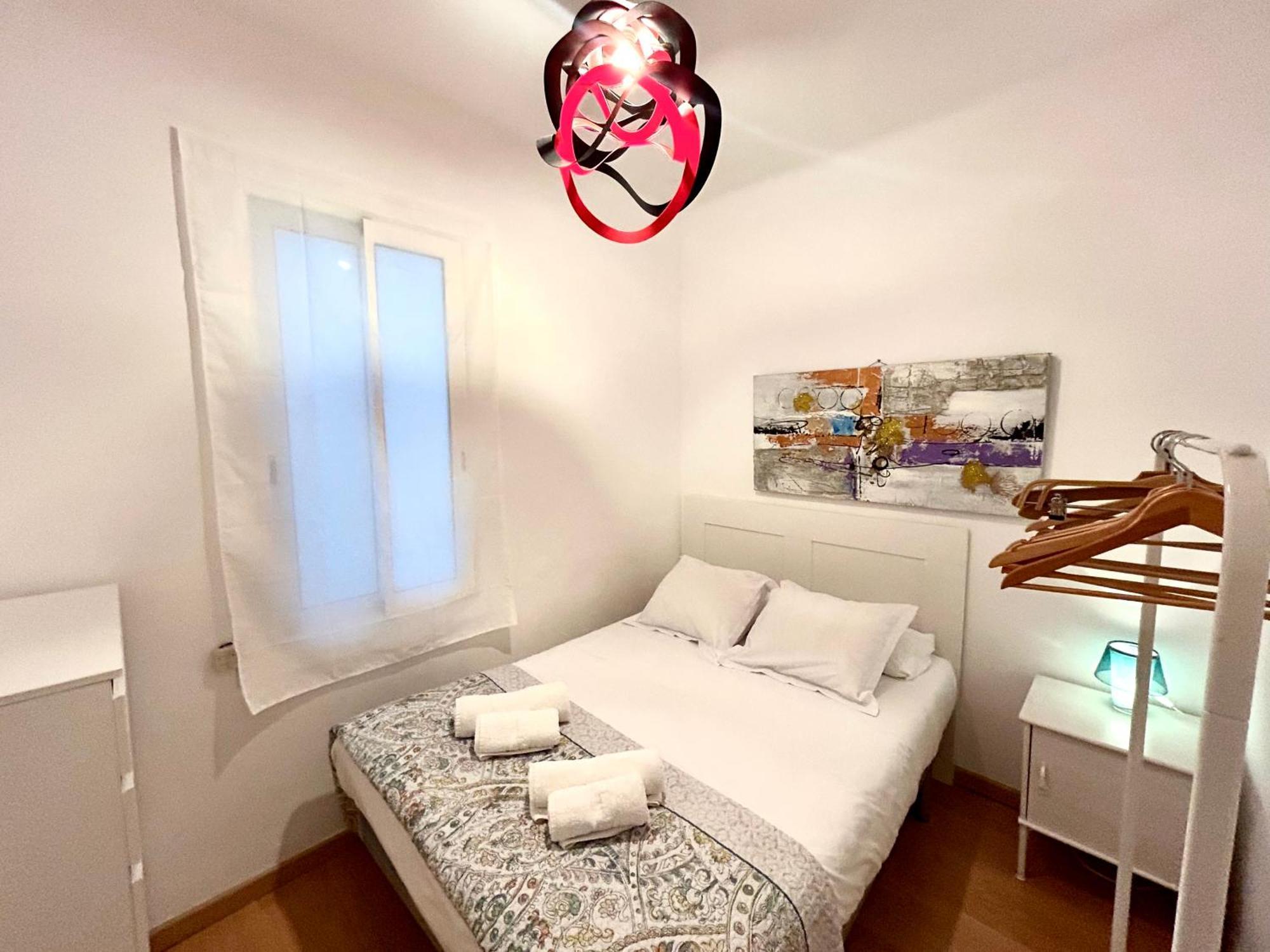 Apartment carrer d'Olesa Barcelone Extérieur photo
